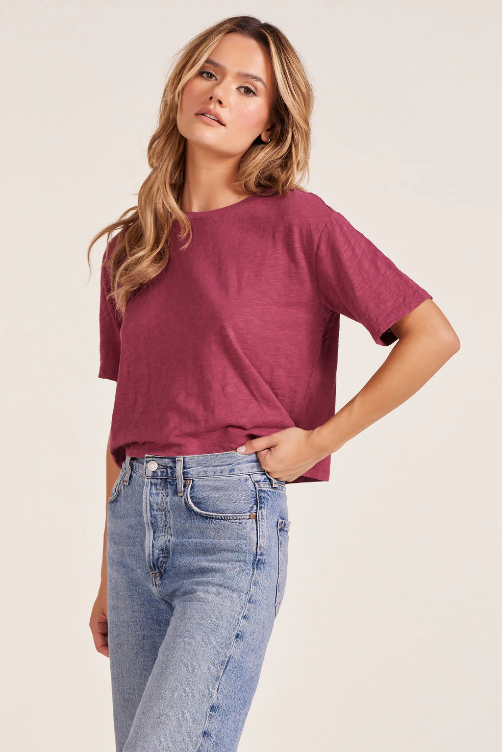 CENTER BACK SEAM CROP TOP - Image 2