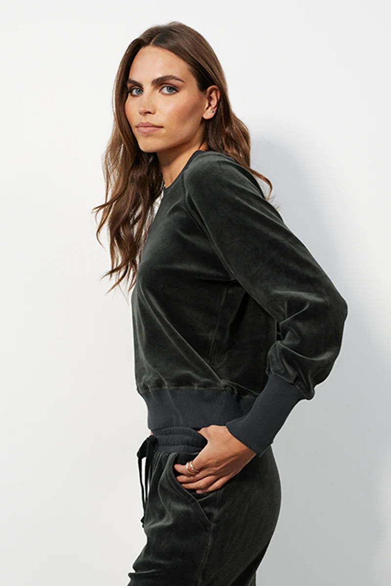 PUFF LONG SLEEVE RAGLAN PULLOVER - Image 3