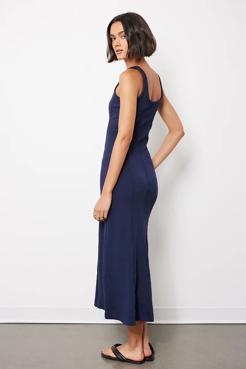 SCOOP NECK SEAMED DRESS - Image 4