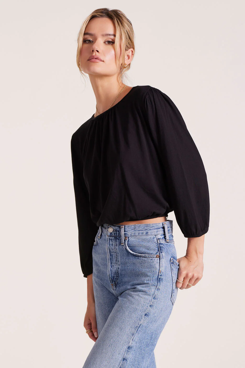 SHIRRED 3/4 SLEEVE TEE - Image 3